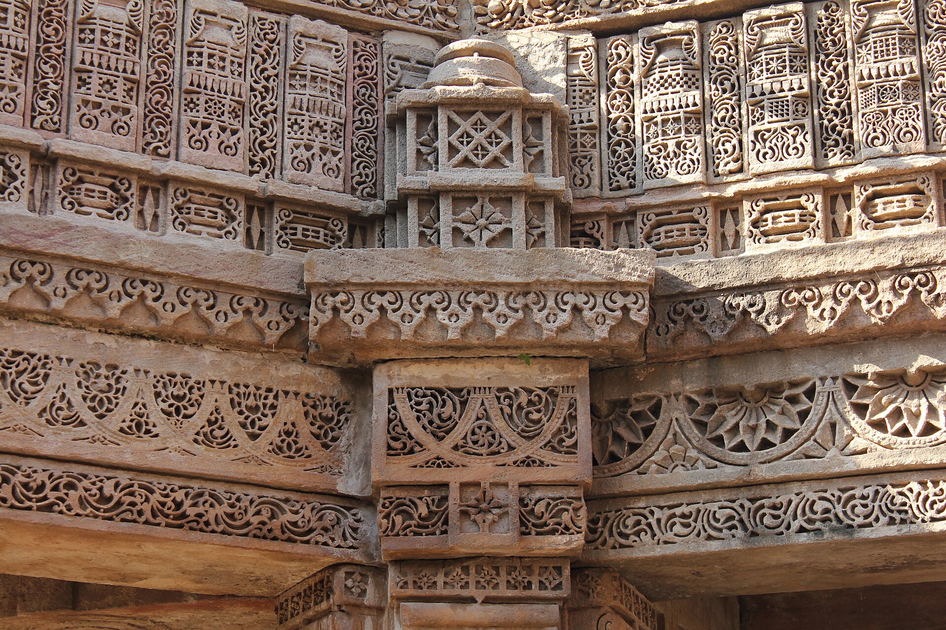 Adalaj Stepwell near Ahmedabad Gujarat heritage sightseeing taxi